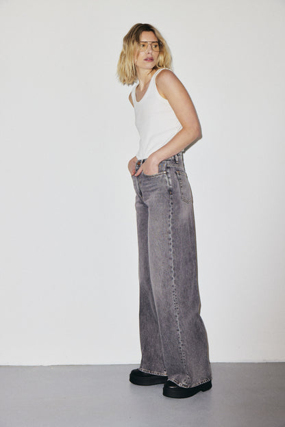 Flip Jean 3x1 NYC high-rise palazzo jeans in 10oz lightweight Italian denim, stone wash — photo 5