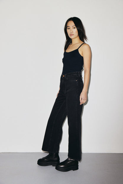 Aime 3x1 NYC high-rise cropped wide-leg jeans in regenerated rigid denim, vintage black — photo 5