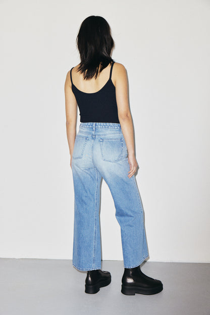 Aime 3x1 NYC high-rise cropped wide-leg jeans in Italian comfort denim, Venere wash — photo 6