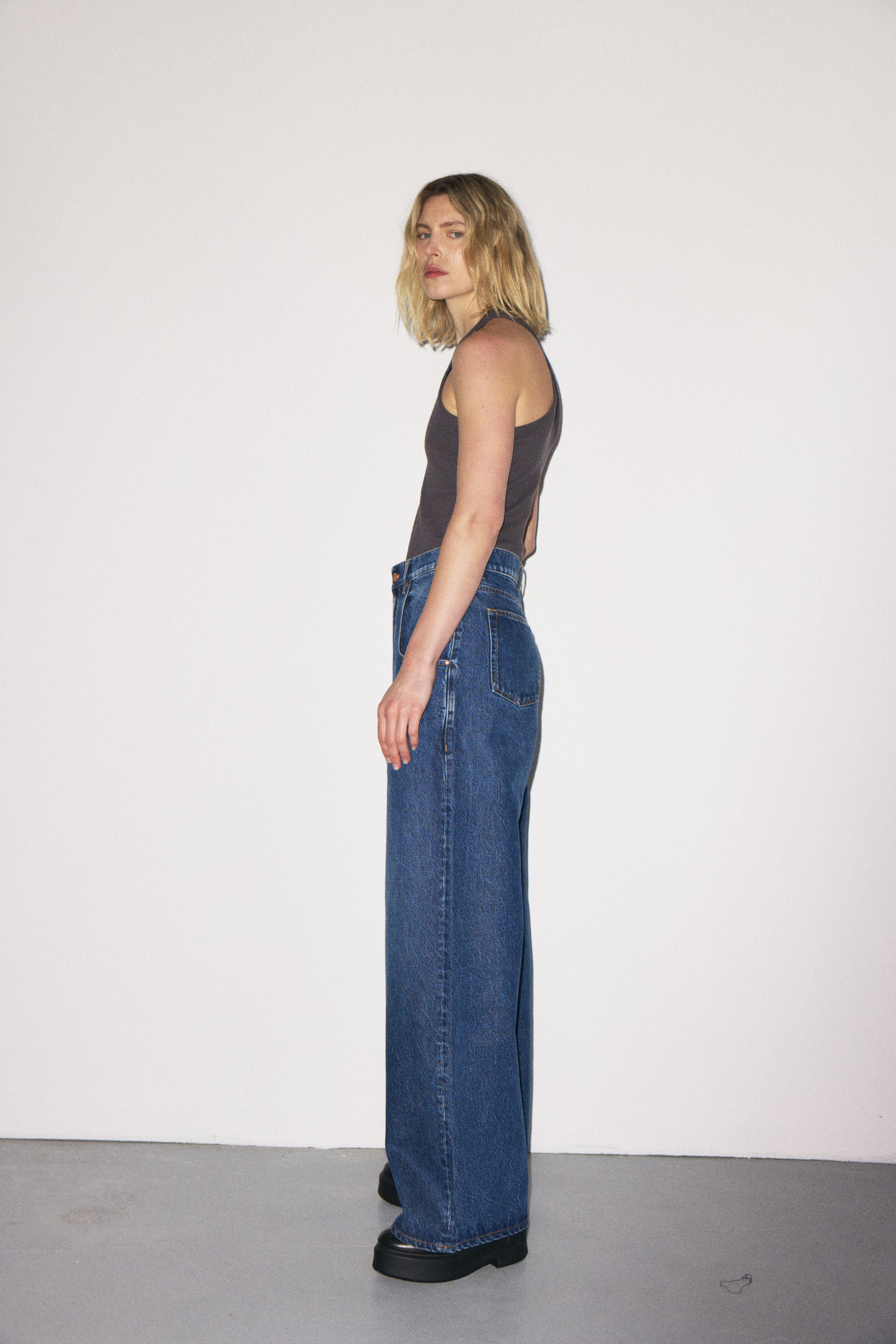 Skater Drop Pockets 3x1 NYC high-rise wide-leg jeans with scoop front pockets, Martin blue wash — photo 2