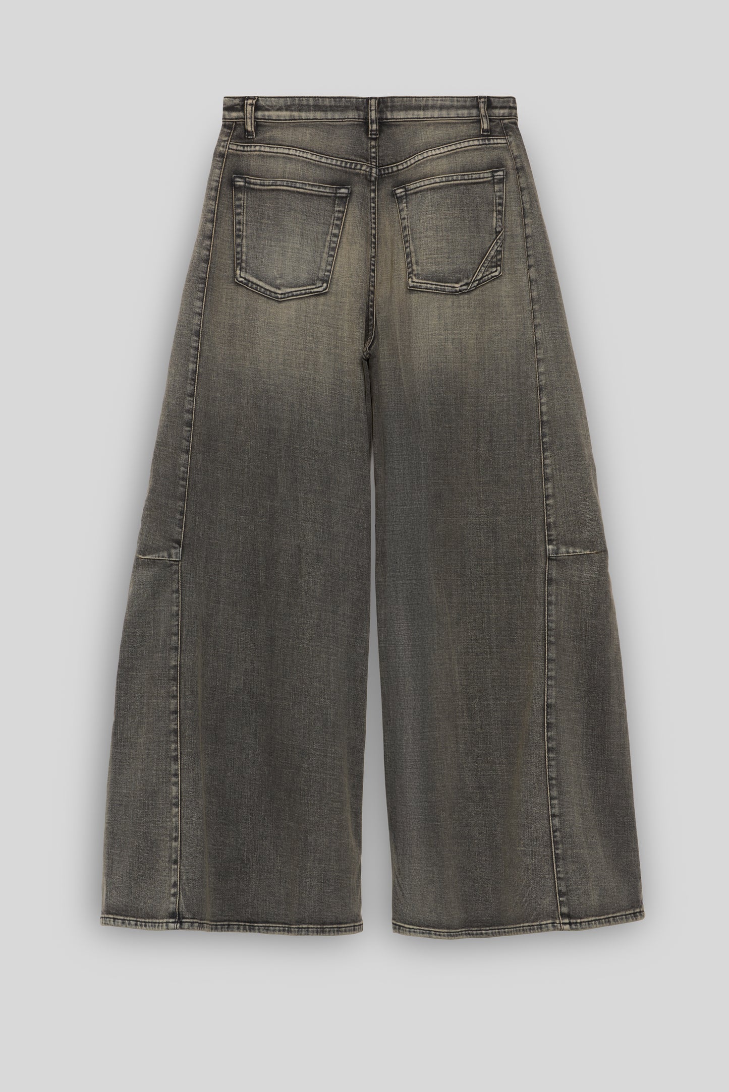 FLIP TOMBOY | TEA GREY