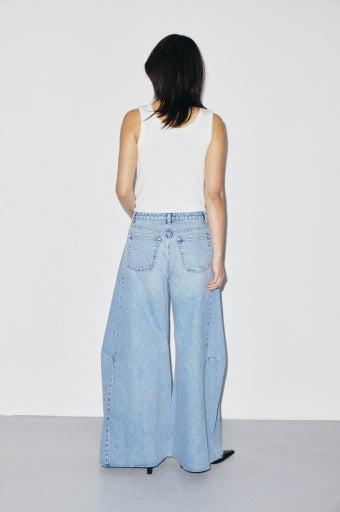 Tomboy | Hera 3x1 NYC